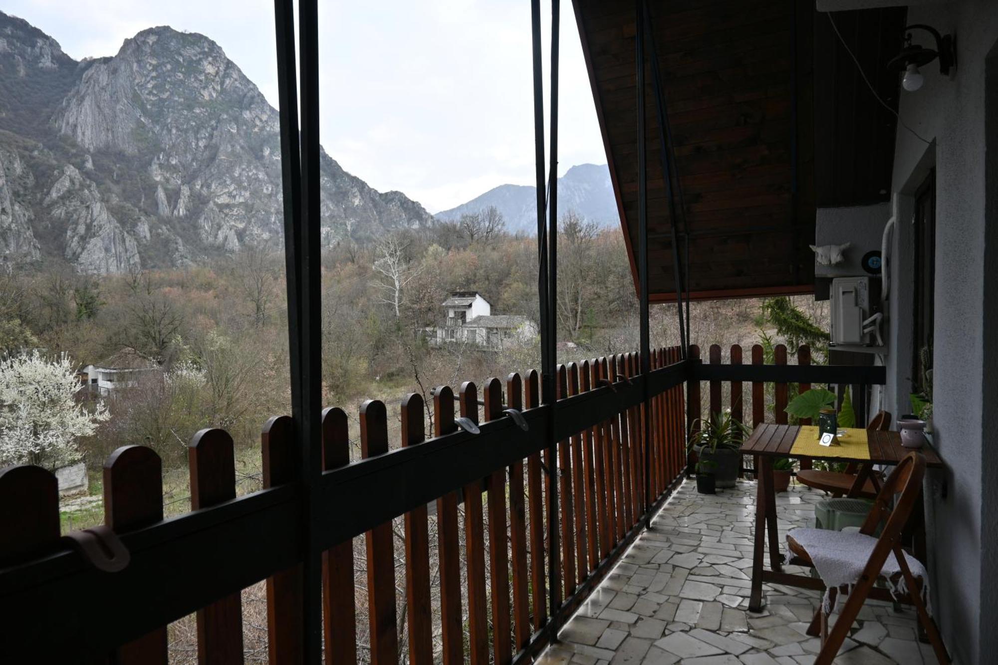 Canyon Matka Nature Apartments With A Terrace Skopje Buitenkant foto
